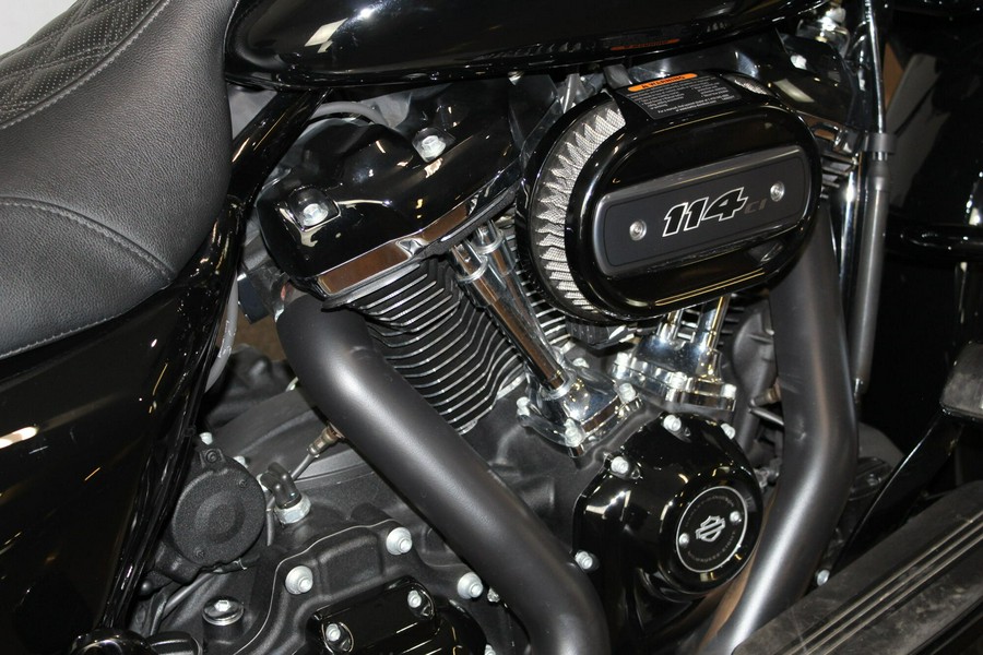 2021 Harley-Davidson® Road Glide® Special BLACK
