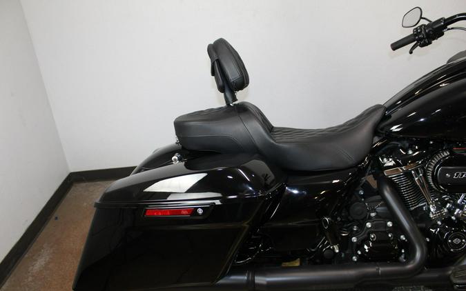 2021 Harley-Davidson® Road Glide® Special BLACK