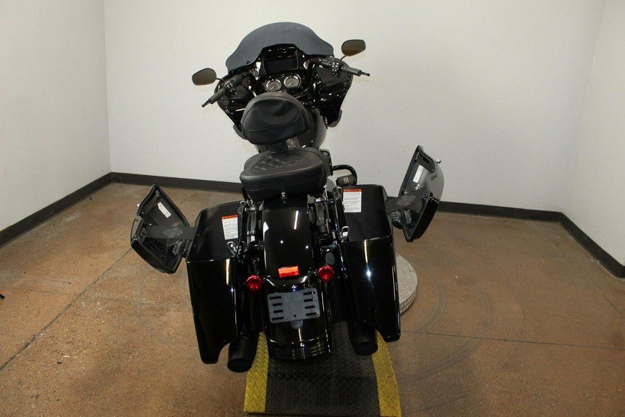 2021 Harley-Davidson® Road Glide® Special BLACK