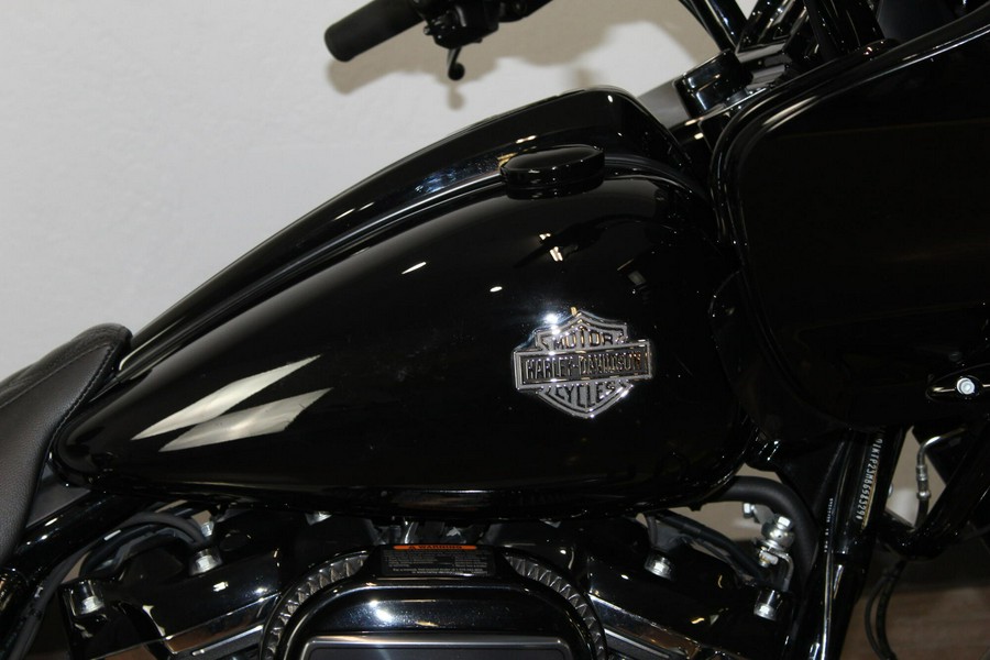 2021 Harley-Davidson® Road Glide® Special BLACK