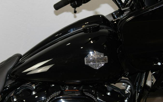 2021 Harley-Davidson® Road Glide® Special BLACK