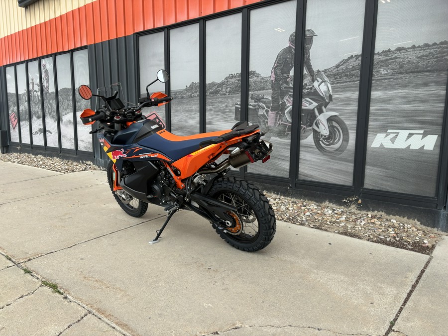 2027 KTM Adventure 890 R Rally