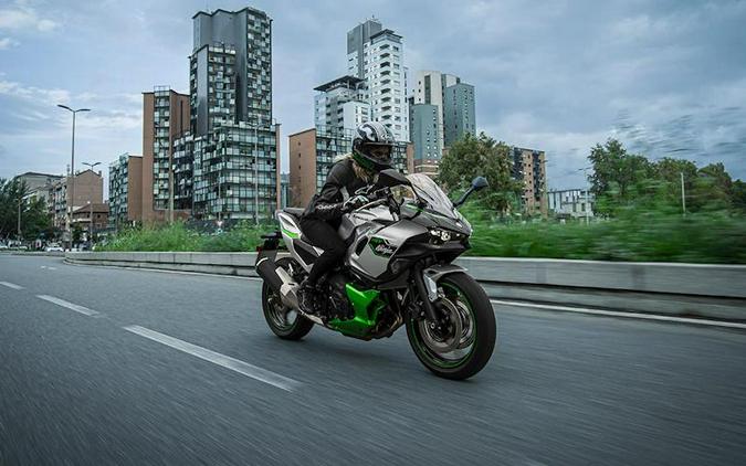 2024 Kawasaki Ninja® 7 Hybrid ABS