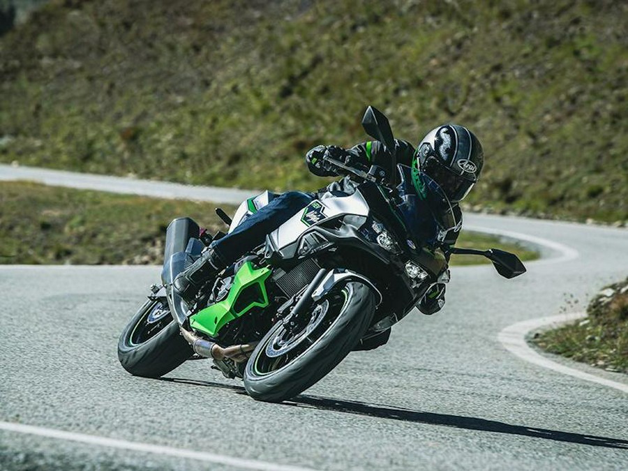 2024 Kawasaki Ninja® 7 Hybrid ABS