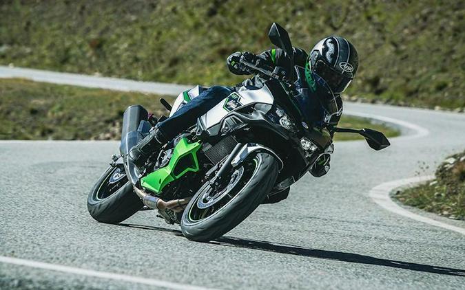 2024 Kawasaki Ninja® 7 Hybrid ABS