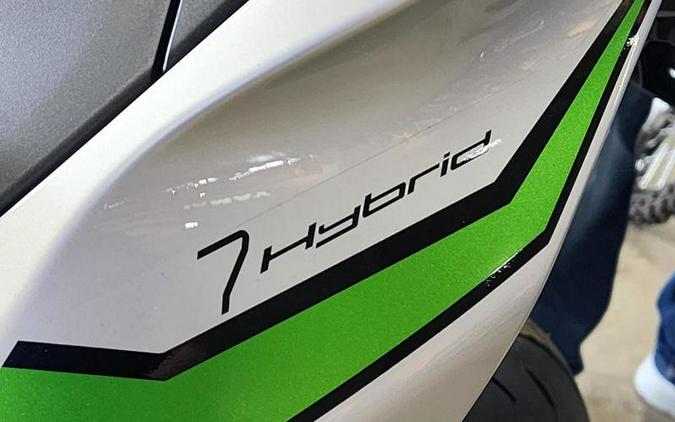 2024 Kawasaki Ninja® 7 Hybrid ABS