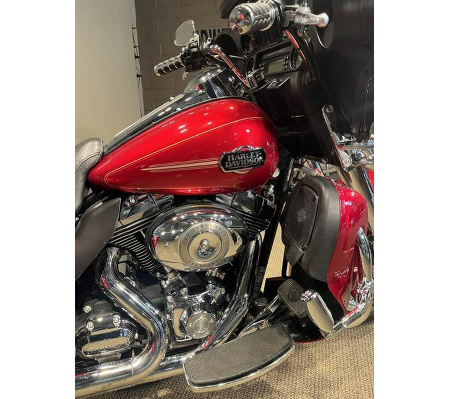 2013 Harley-Davidson® FLHTCUTG - Tri Glide® Ultra Classic®