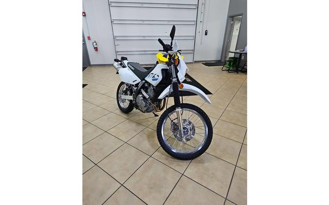 2026 DR650S - Suzuki