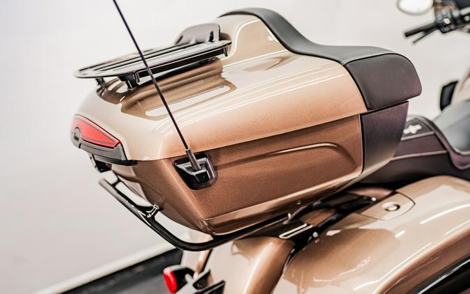 2022 Indian Roadmaster® Dark Horse®