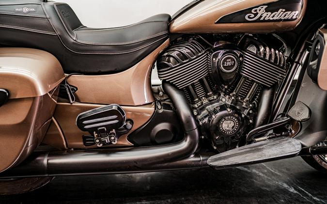 2022 Indian Roadmaster® Dark Horse®