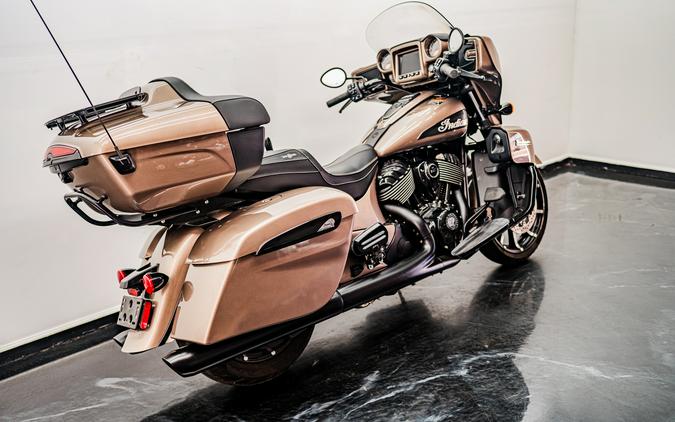 2022 Indian Roadmaster® Dark Horse®