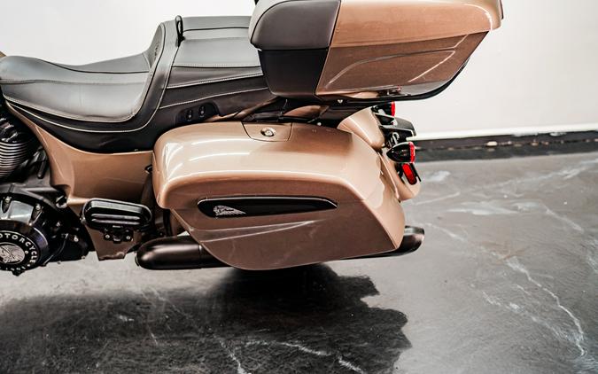 2022 Indian Roadmaster® Dark Horse®