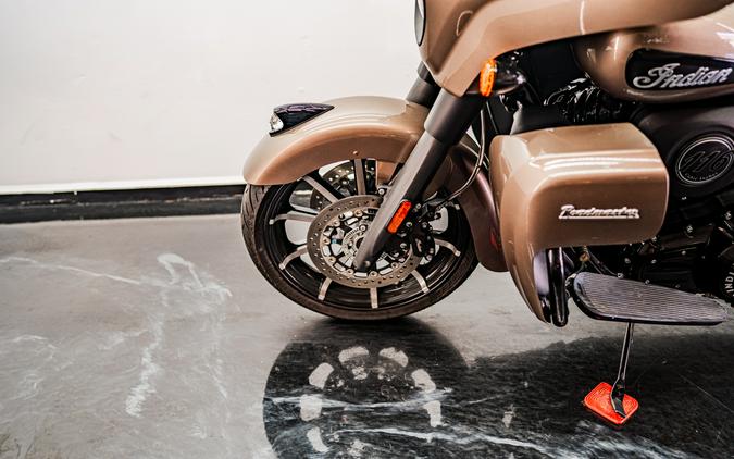 2022 Indian Roadmaster® Dark Horse®