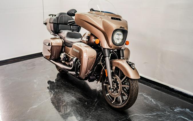 2022 Indian Roadmaster® Dark Horse®