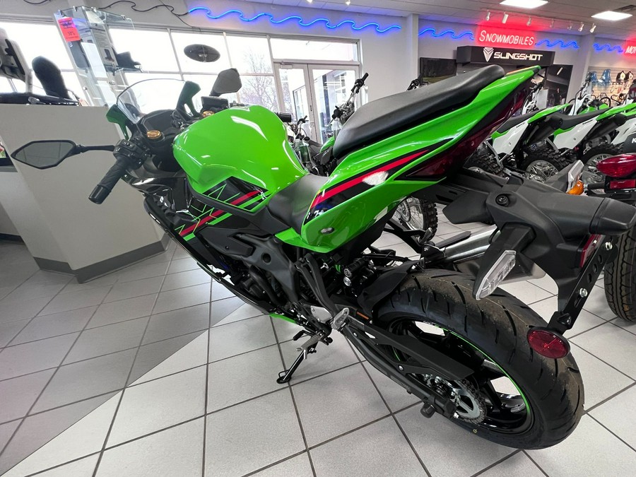 2024 Kawasaki Ninja ZX-4RR KRT Edition ABS