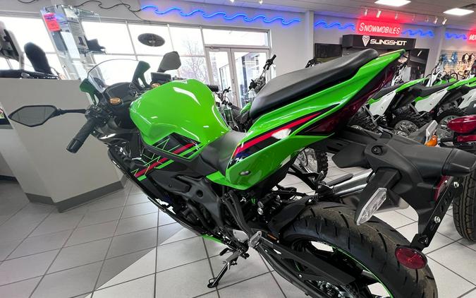 2024 Kawasaki Ninja ZX-4RR KRT Edition ABS