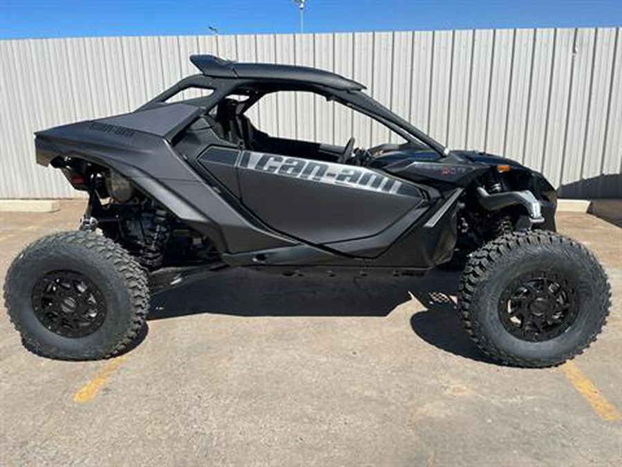 2024 Can-Am Maverick R X RS