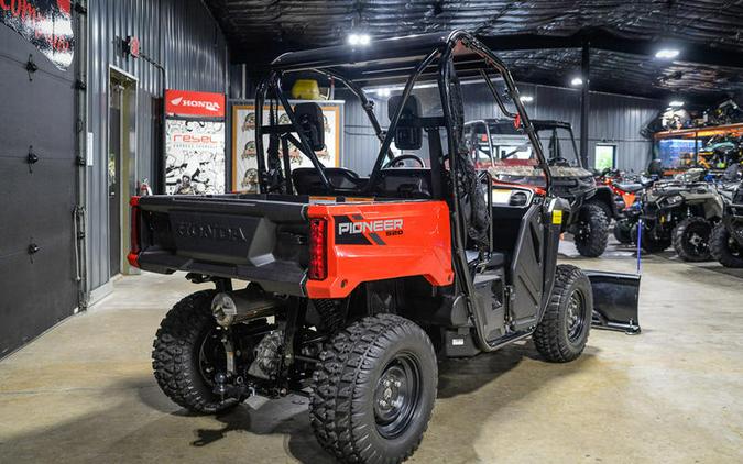 2021 Honda® Pioneer 520