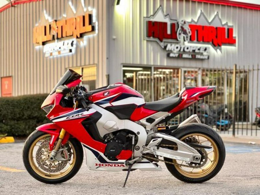 2019 Honda® CBRR1000SA SP1