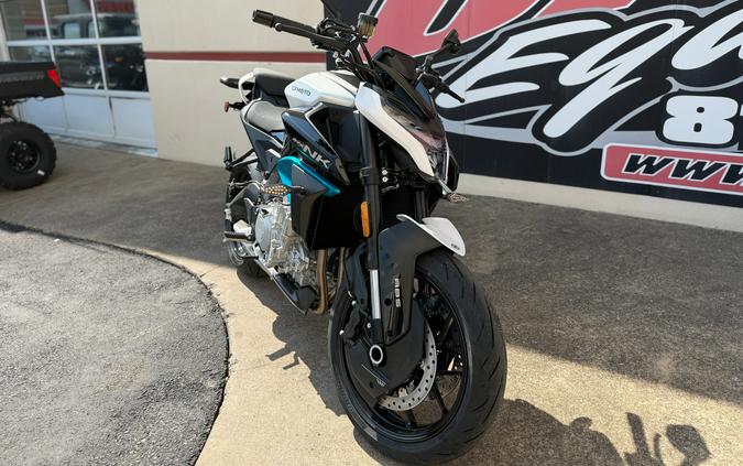 2026 CFMOTO 675NK