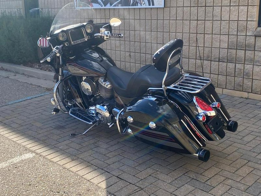 2018 Indian Motorcycle® Chieftain® Limited ABS Thunder Black Pearl with Graphics
