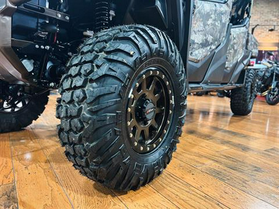 2025 Honda Pioneer 1000-6 Deluxe Crew