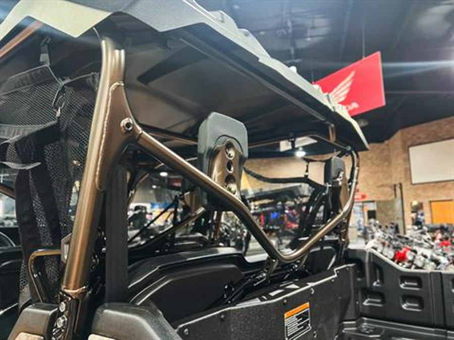 2025 Honda Pioneer 1000-6 Deluxe Crew