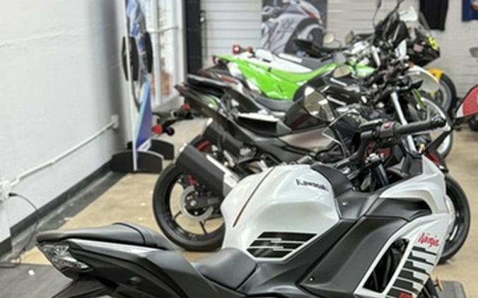 2026 Kawasaki EX650PTFAL