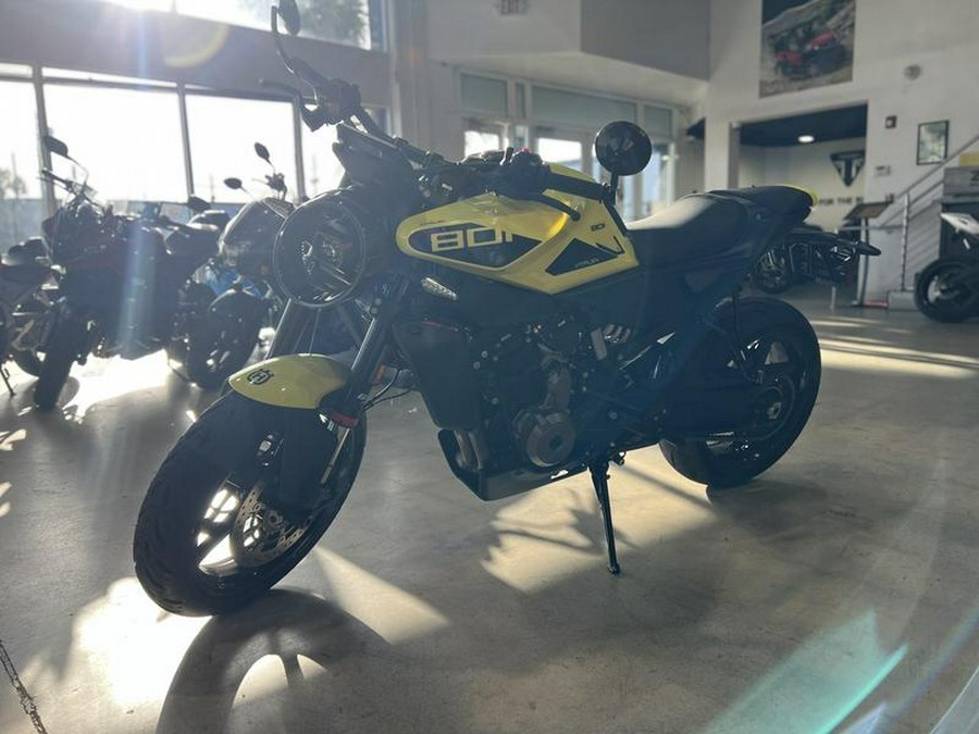 2025 Husqvarna® Vitpilen 801