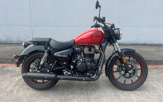 2023 Royal Enfield Meteor 350 Fireball Red