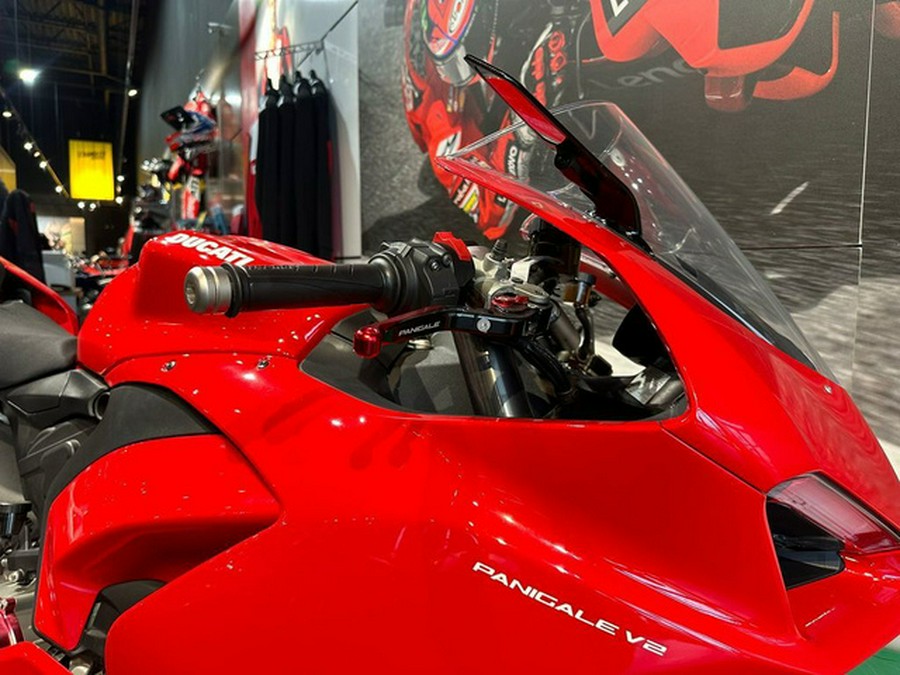 2022 Ducati Panigale V2 Ducati Red