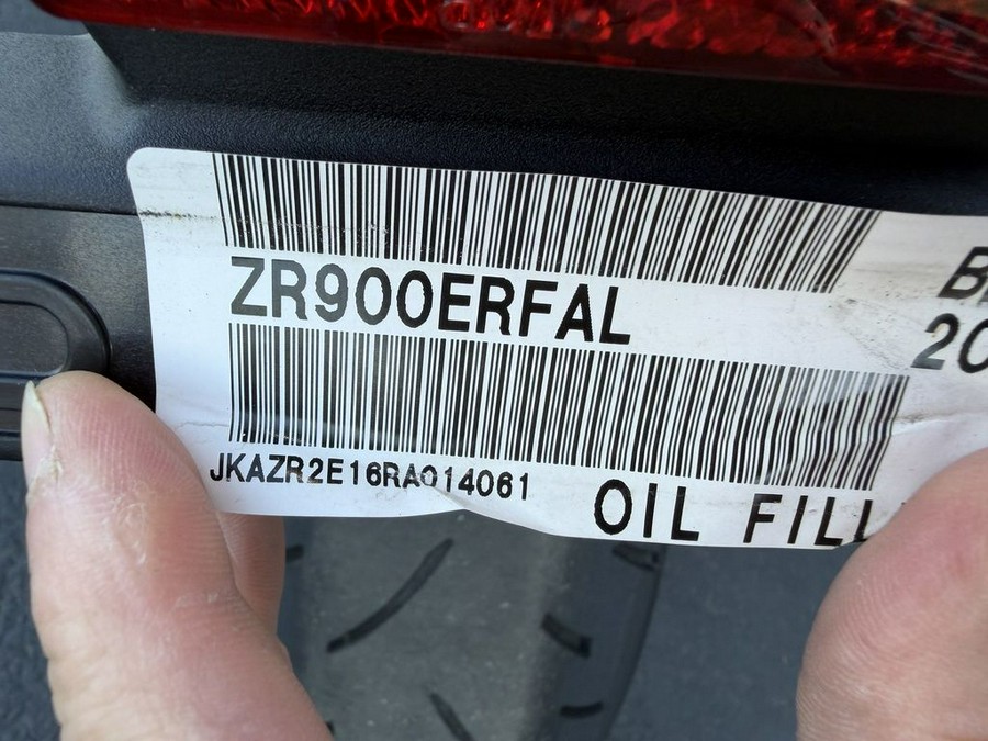 2024 Kawasaki Z900RS Cafe ABS