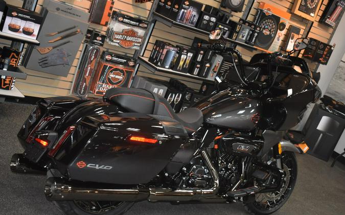 FLTRXSE 2025 CVO™ Road Glide™