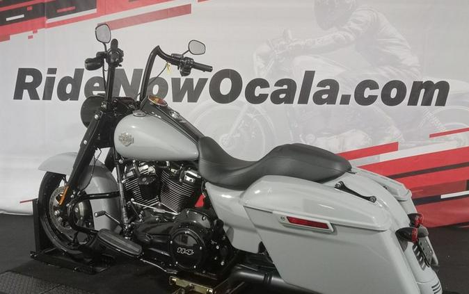 2025 Harley-Davidson® FLHRXS - Road King® Special