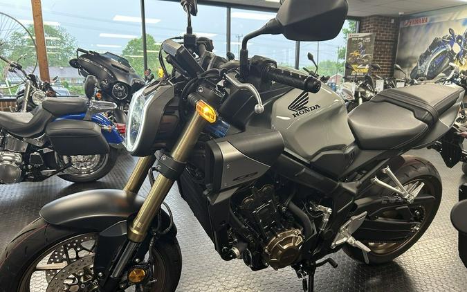 2025 Honda® CB650R E-Clutch