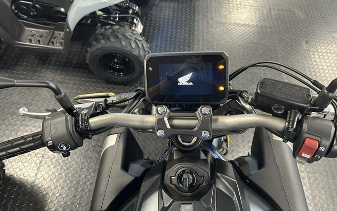 2025 Honda® CB650R E-Clutch