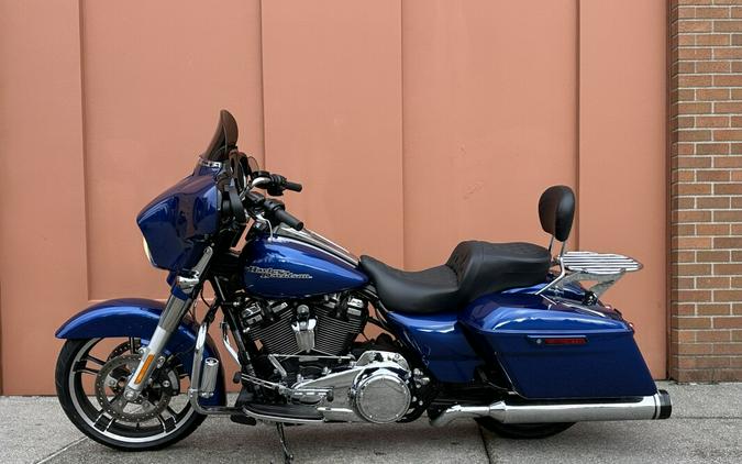 2017 Harley-Davidson® Street Glide® Special Superior Blue