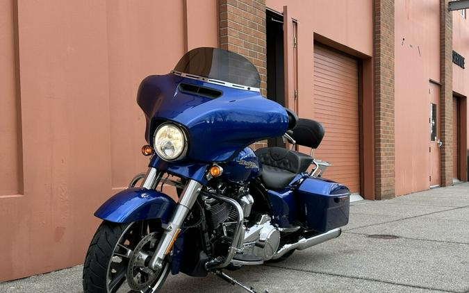 2017 Harley-Davidson® Street Glide® Special Superior Blue