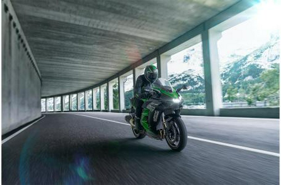 2023 Kawasaki Ninja® H2® SX SE