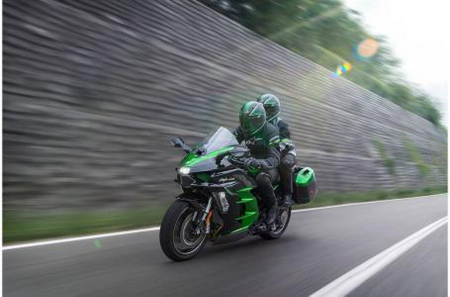 2023 Kawasaki Ninja® H2® SX SE