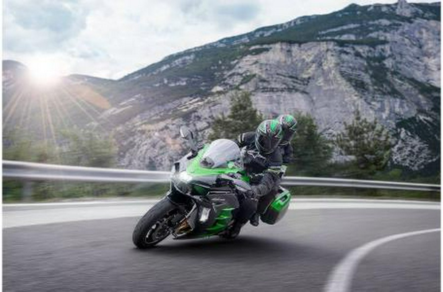 2023 Kawasaki Ninja® H2® SX SE