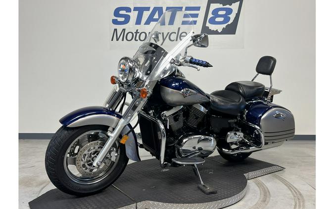 2004 Kawasaki VULCAN 1500 NOMAD VN1500