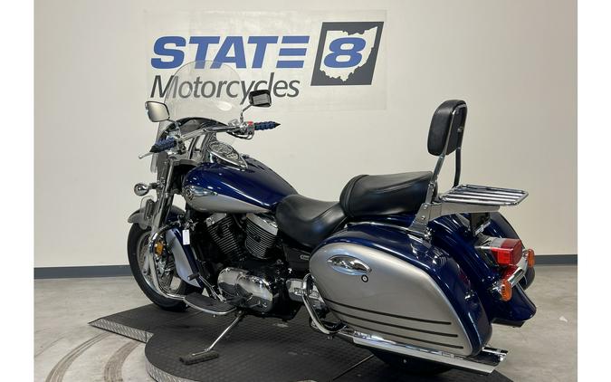 2004 Kawasaki VULCAN 1500 NOMAD VN1500