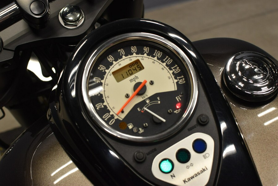 2023 Kawasaki Vulcan 900 Classic