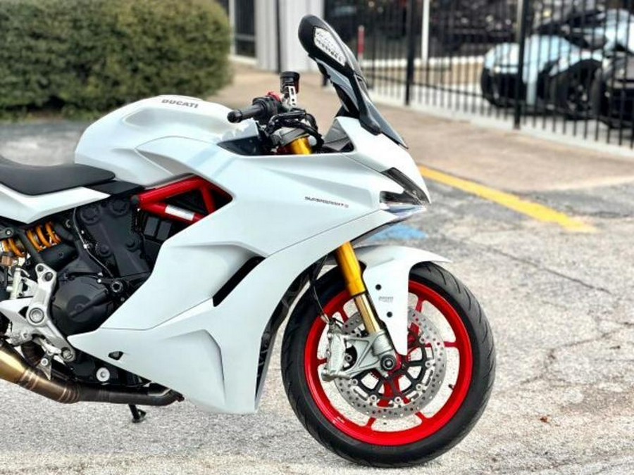 2020 Ducati Supersport S (White Silk)