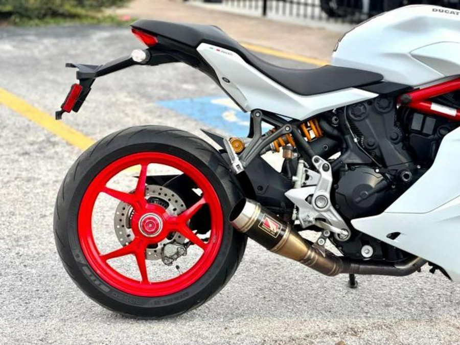 2020 Ducati Supersport S (White Silk)