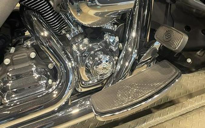 2014 Harley-Davidson® FLHTK - Electra Glide® Ultra Limited