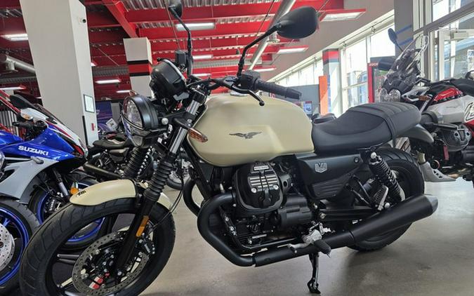 2027 Moto Guzzi V7 Stone