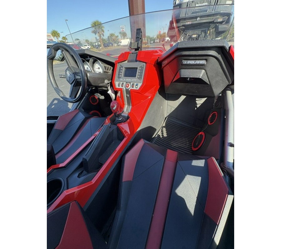 2015 Polaris SLINGSHOT SL