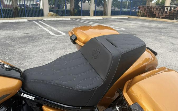 2026 Indian Sport Chief RT Vibrant Gold Metallic